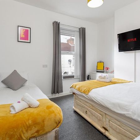 Comfortable Liverpool Townhouse - Free Parking Eksteriør bilde