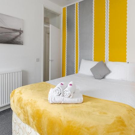 Comfortable Liverpool Townhouse - Free Parking Eksteriør bilde