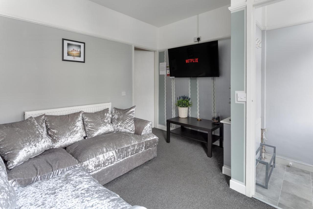 Comfortable Liverpool Townhouse - Free Parking Eksteriør bilde